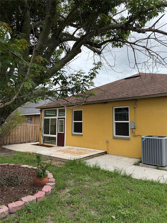 Building Photo - 919 Grand Canyon Dr