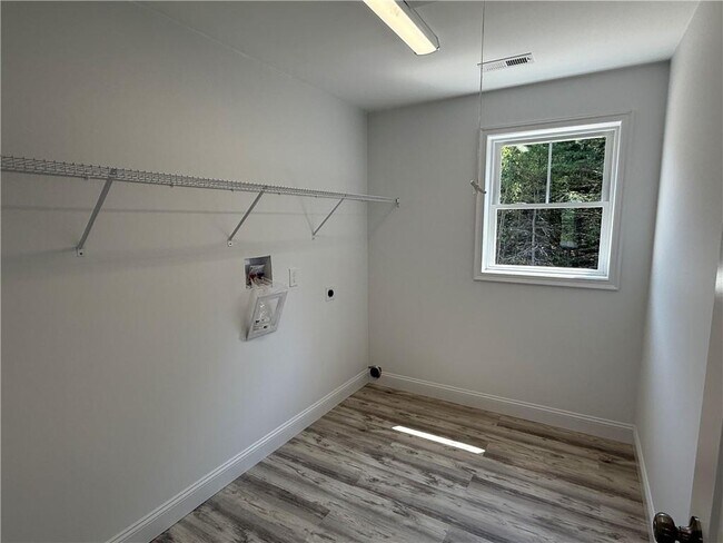 Building Photo - 4 Big River Rd