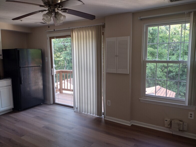 Building Photo - 11406 Abbottswood Ct