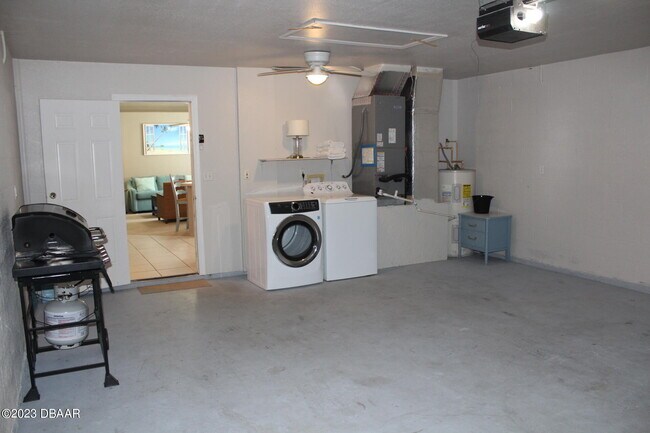 Building Photo - 5397 S Nova Rd