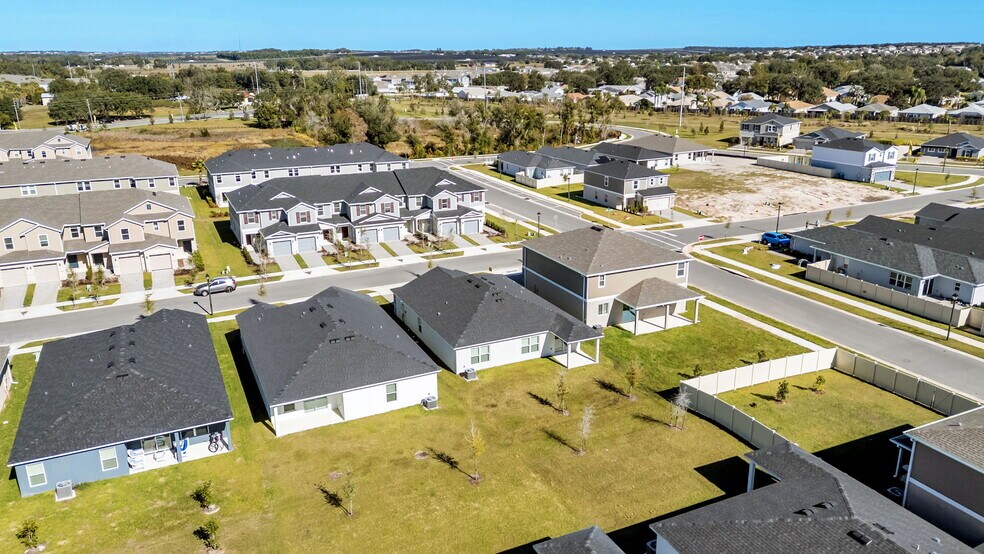 Building Photo - 638 Meadows Edge Pl