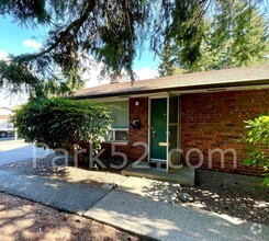 Building Photo - Fircrest Area 2 Bedroom