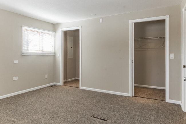 Building Photo - N1246 Walnut Rd