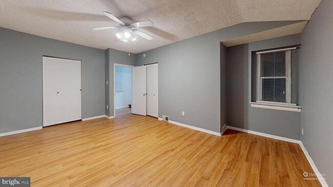 Building Photo - 669 N Henderson Rd