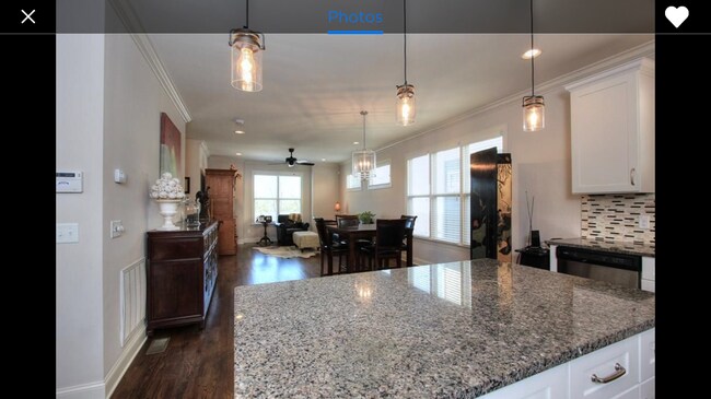 Building Photo - 1420 Adams St