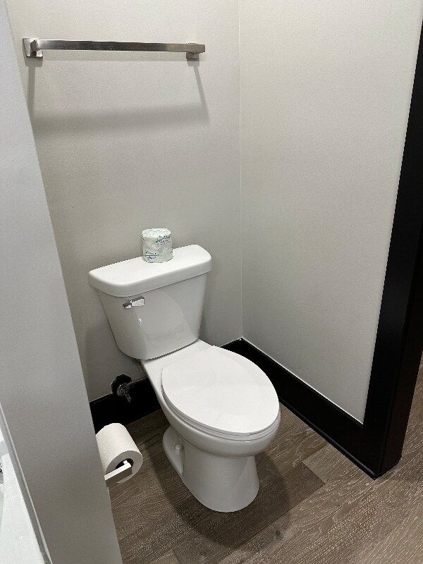 Building Photo - 430-432 Main St