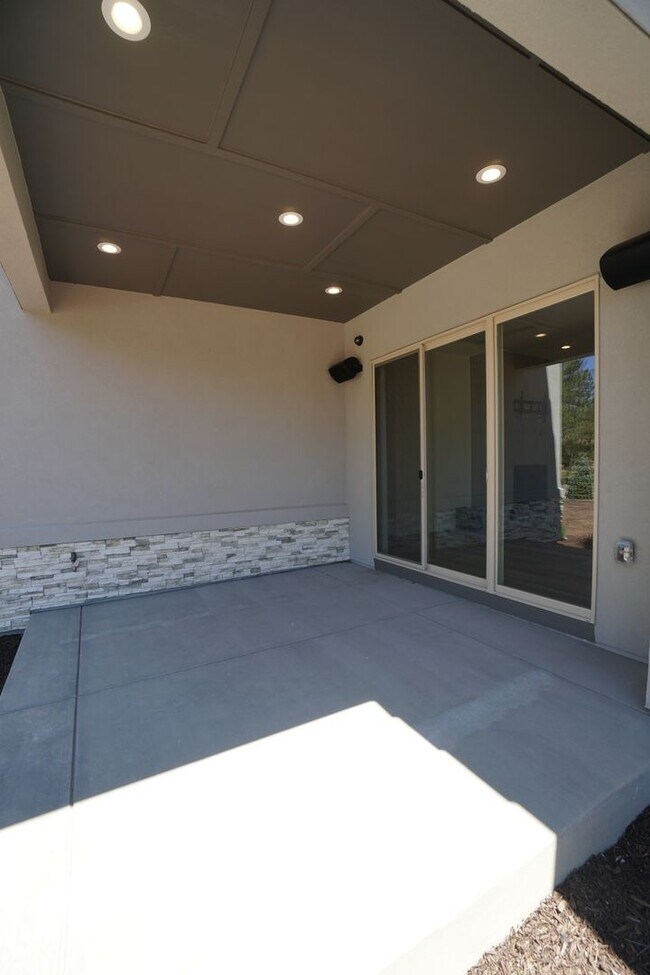 Building Photo - 3052 Virga Lp