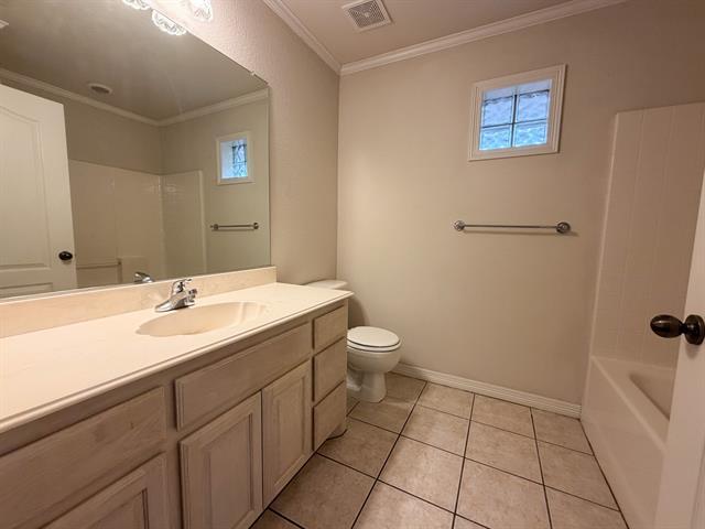 Building Photo - 708 Nandina Way