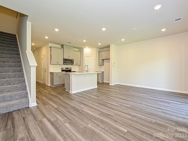 Building Photo - 1650 Old Rivers Rd