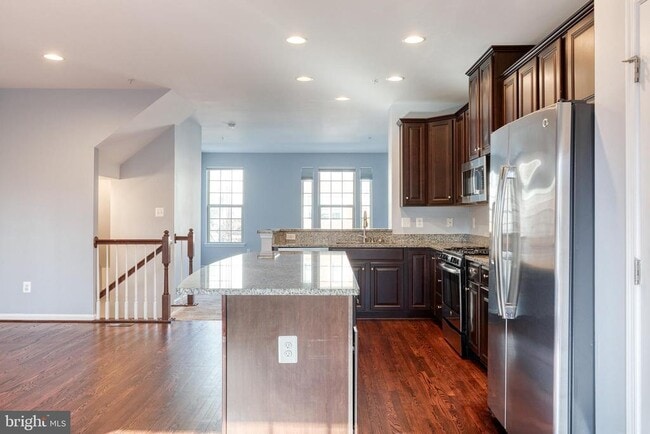 Building Photo - 7223 Winding Hills Dr