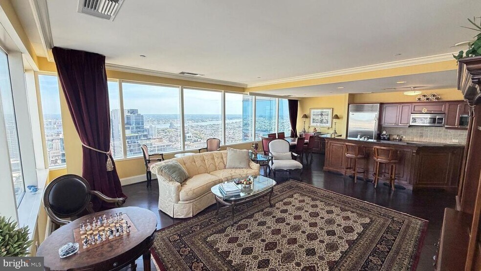 Building Photo - 50 S 16th St