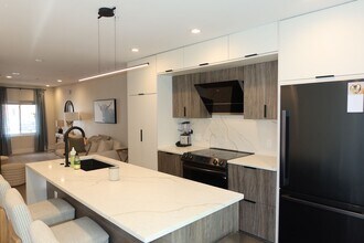 Building Photo - Brand New Town Home in the Heart of Northern Liberties