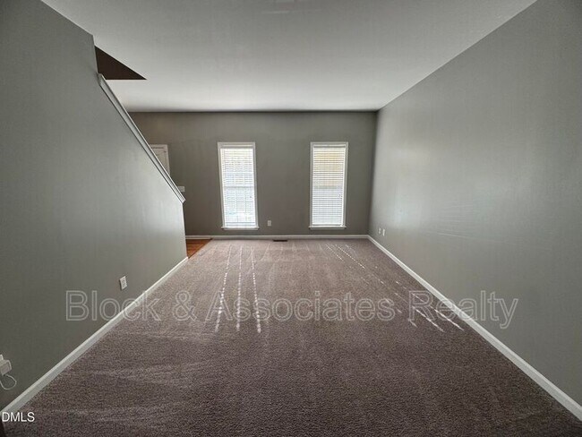 Building Photo - 3228 Forest Mill Cir