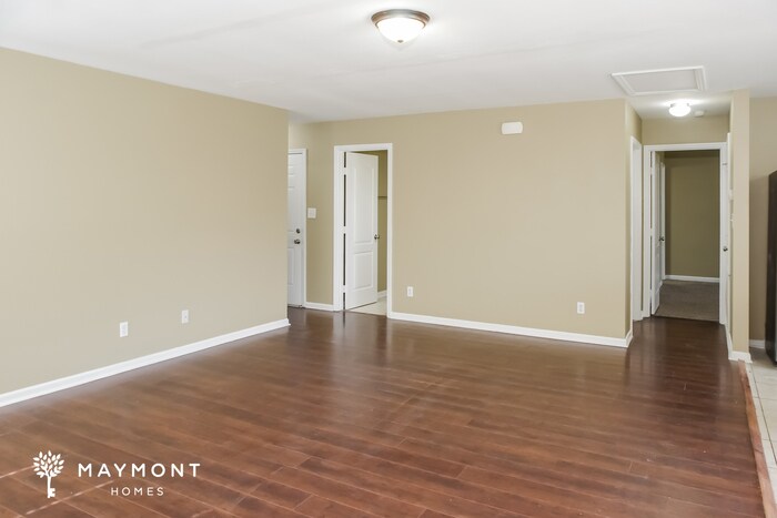 Building Photo - 15434 Mill Valley Dr