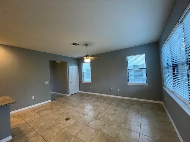 Building Photo - 4516 San Fratello Cir