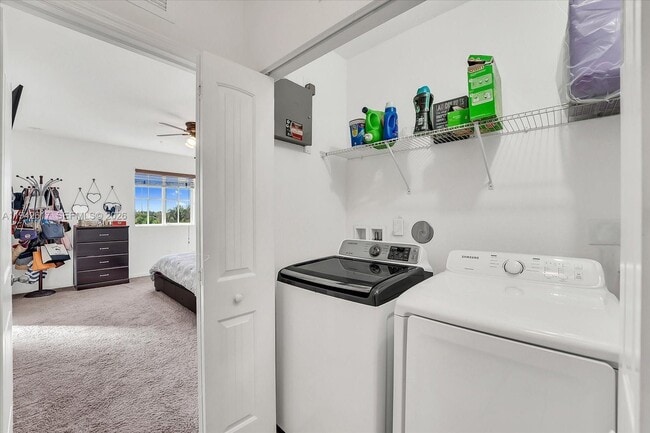 Building Photo - 14229 SW 274th St