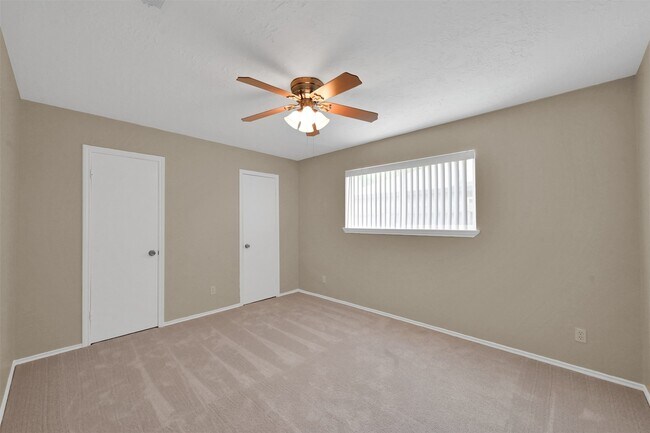 Building Photo - 4718 Cypressdale Dr