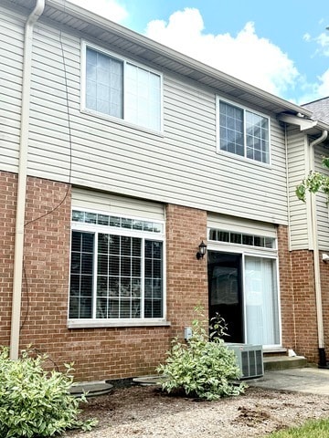 Building Photo - 1659 Windward Ct