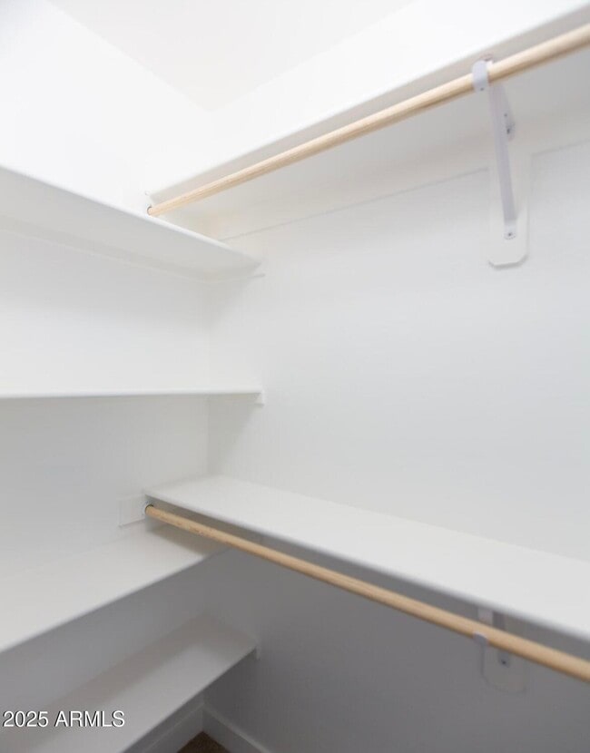 Building Photo - 1850 N 51st St