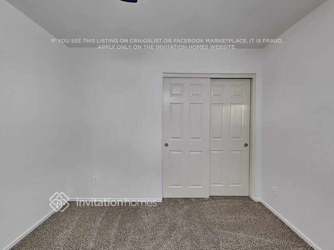 Building Photo - 1339 E Park Ave