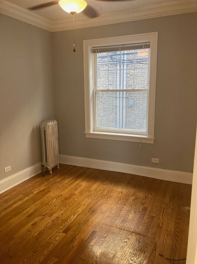 Building Photo - 4412 N Rockwell St