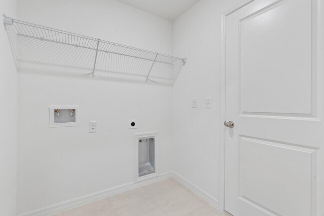 Building Photo - 3397 Rolling Plns Cir