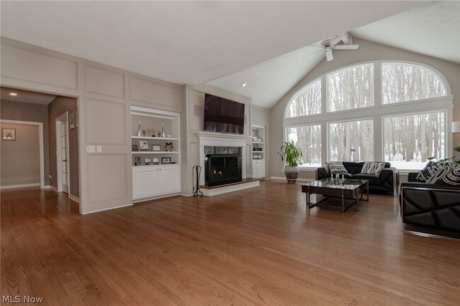 Building Photo - 8600 Tamarack Trail