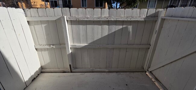 Building Photo - 10504 Caminito Rimini