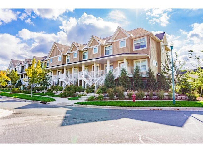 Building Photo - 2980 Clover Ridge Dr