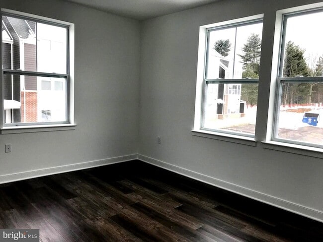 Building Photo - 43 Princeton Hightstown Rd