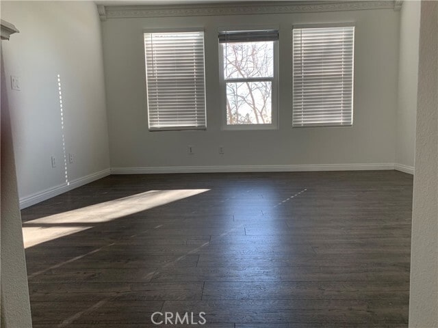 Building Photo - 16711 Escalon Dr