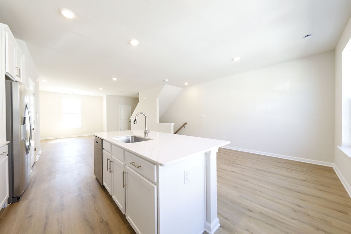 Building Photo - 23 Clementon Rd W