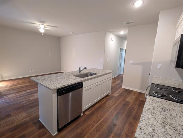 Building Photo - 2700 Ginger Ct