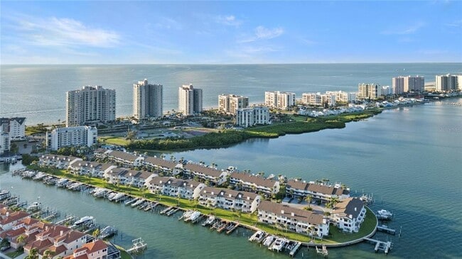 Building Photo - 150 Marina Del Rey Ct