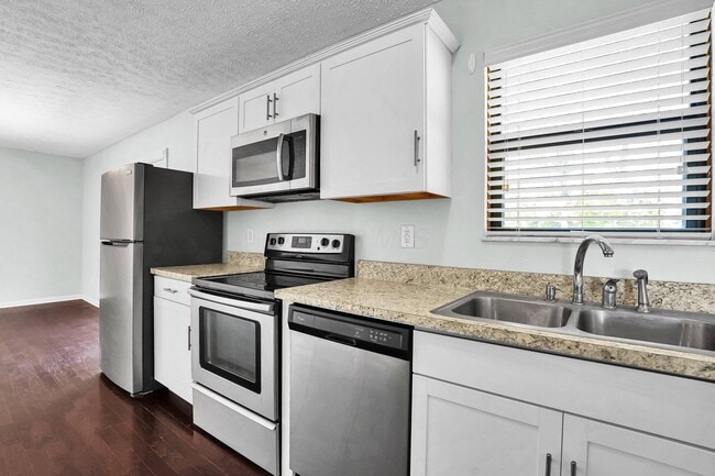 Building Photo - 3880 Maidens Larne Dr