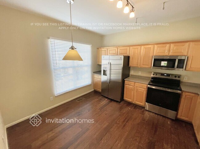 Building Photo - 2918 Duvalla Ave