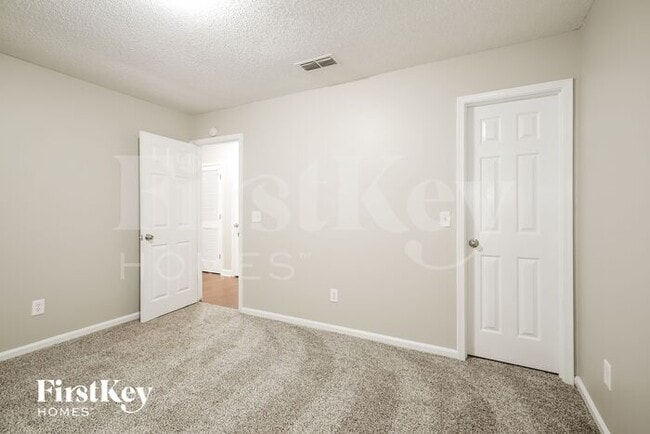 Building Photo - 5964 Copper Creek Dr