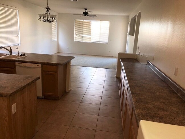 Building Photo - SEVILLE COMMUNITY - ALL MAJOR APPLIANCES