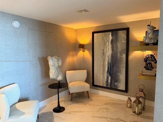 Building Photo - 16385 Biscayne Blvd