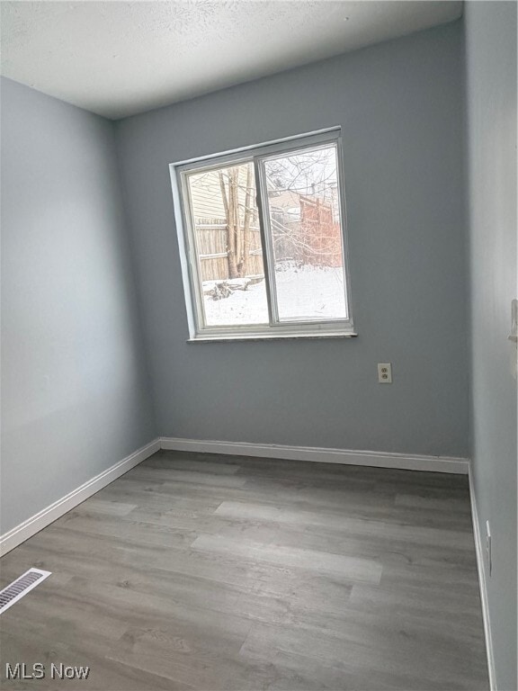 Building Photo - 2045 20th St SW