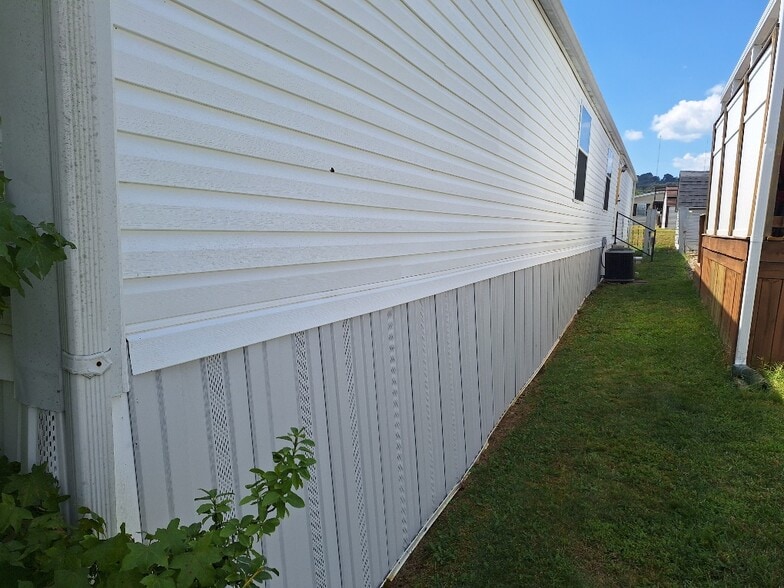 Building Photo - 4727 Timber Pine Dr