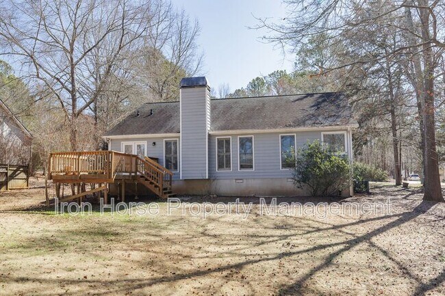 Building Photo - 174 Hidden Timber Ln