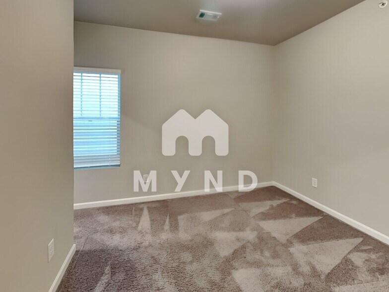 Building Photo - 2110 Irvin Ct