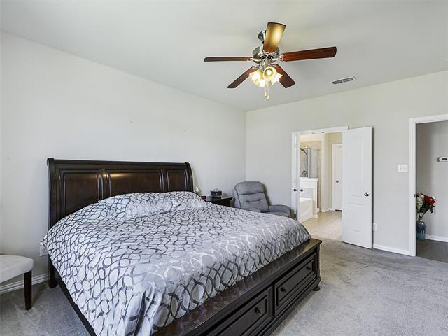 Building Photo - 2613 Sunstar Dr