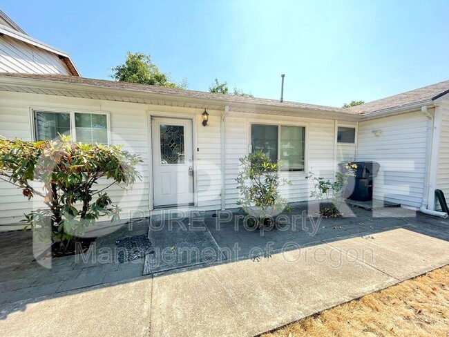 Building Photo - 8506 SE Mill St