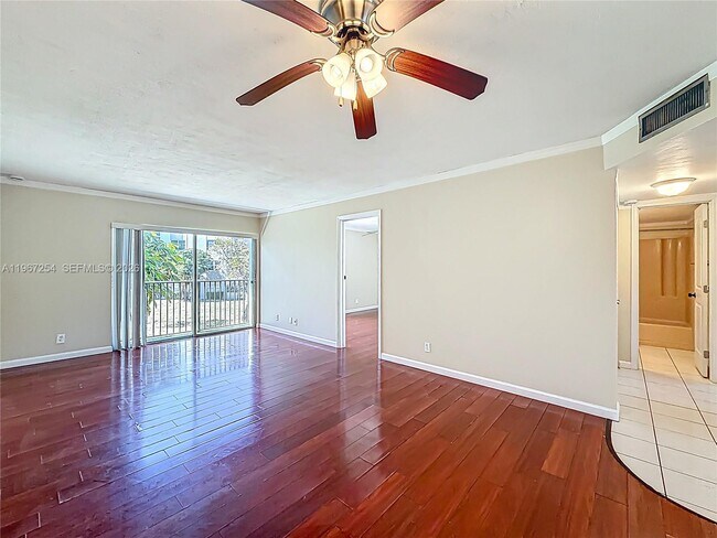 Building Photo - 8740 N Sherman Cir