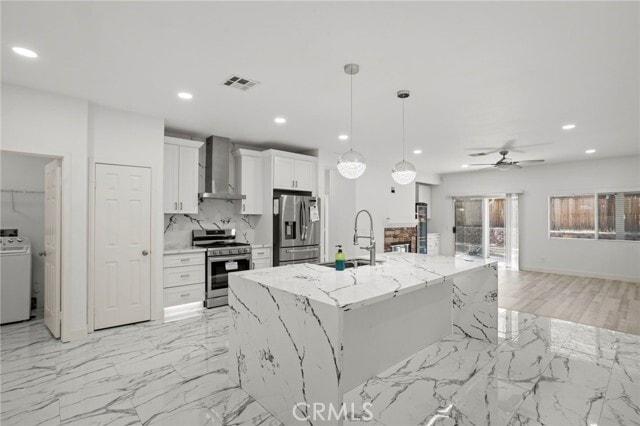 Building Photo - 13576 Fern Pine St