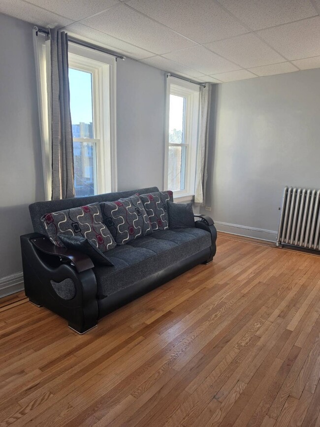 Building Photo - 47-01 30th Ave.