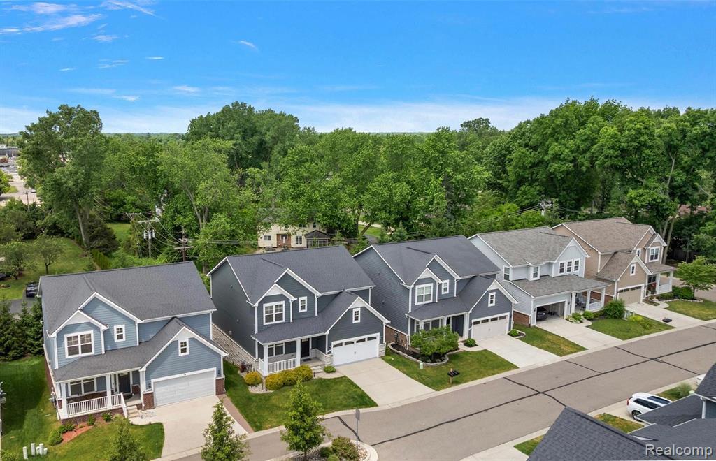 Building Photo - 31065 Tremont Ln