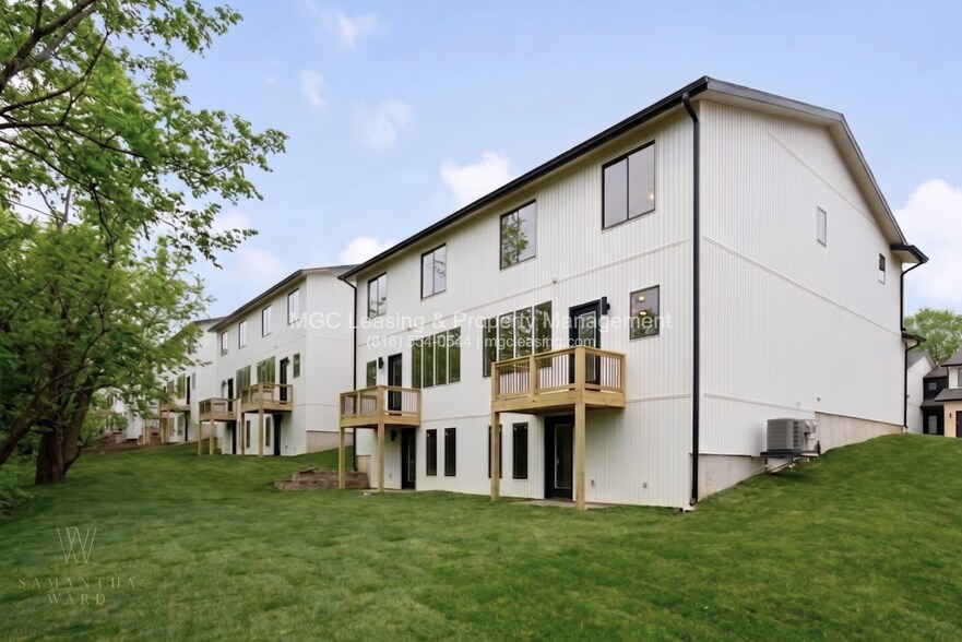 Building Photo - 6523 Marsh Ave
